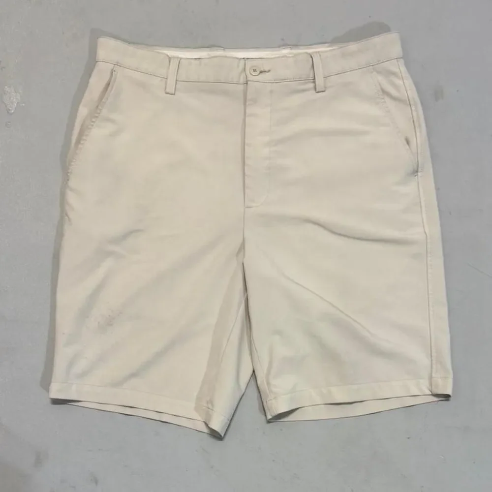 Footjoy Men's Cream and Tan Shorts